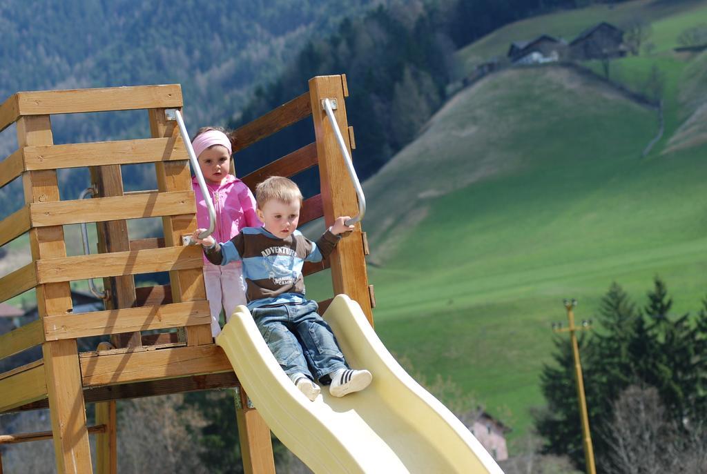 Mantingerhof Apartments Funes  Esterno foto