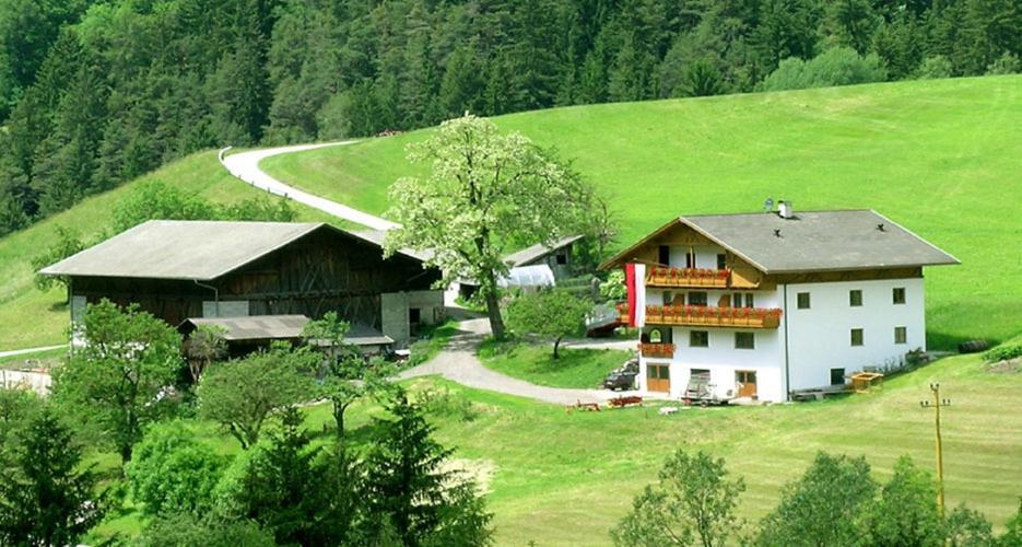 Mantingerhof Apartments Funes  Esterno foto